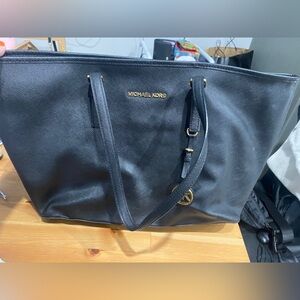 Extra large Michael Kors Tote